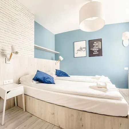 Altus, Sun & Snow Daire *